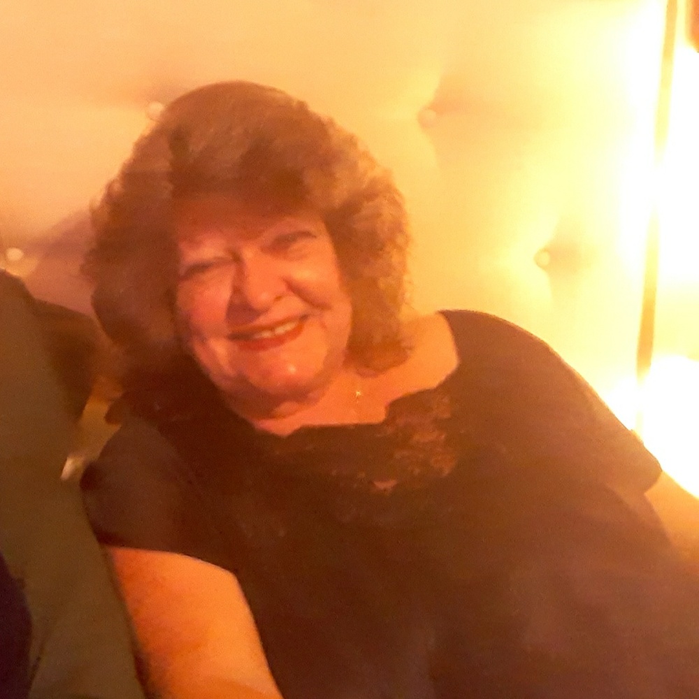 Meet your Posher, Lynette